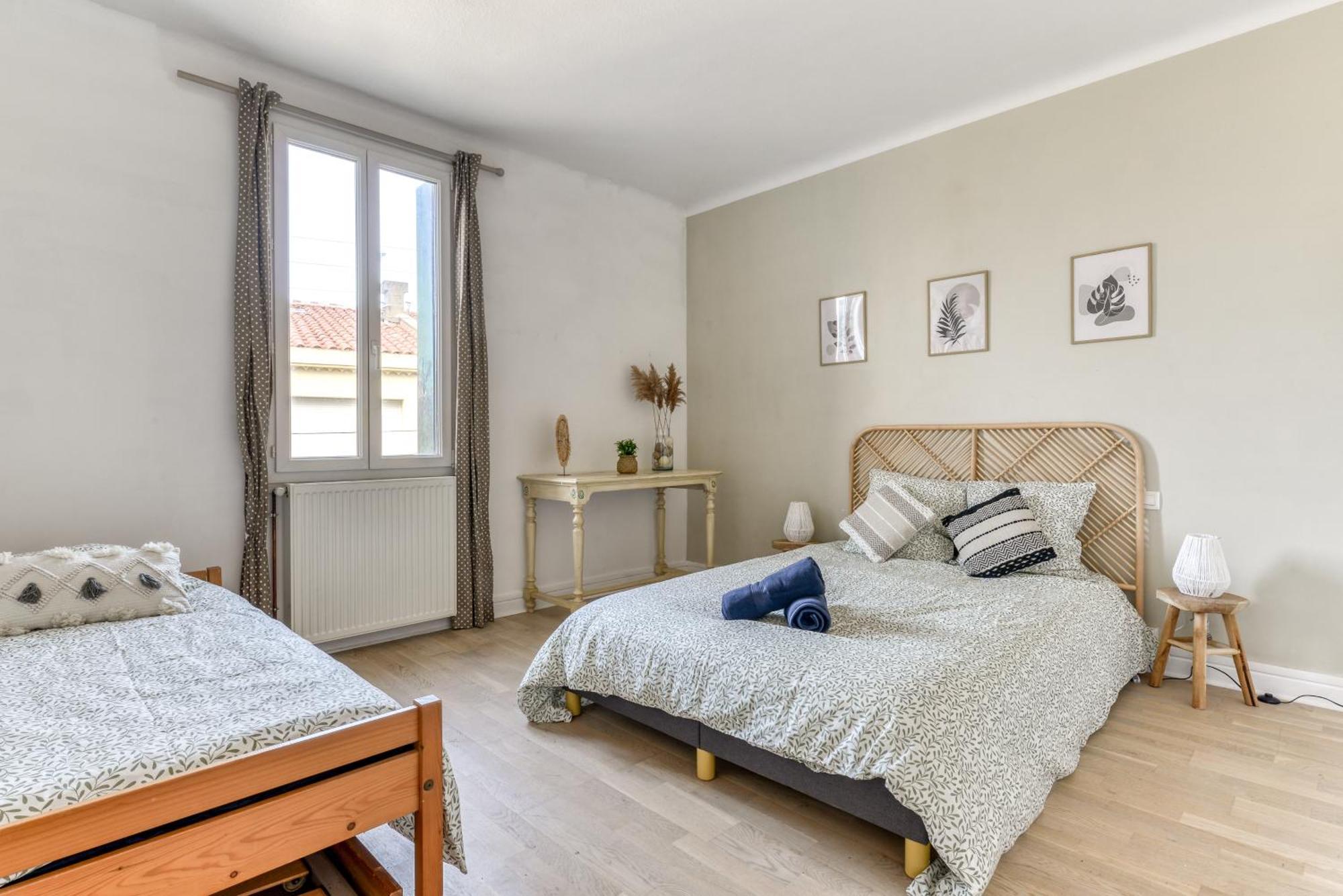 Big House - Parking Privee - Piscine - Wifi - Equipee Villa *